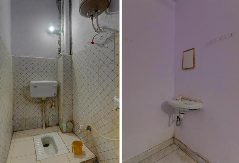 اتاق کلاسیک سه تخته, Gracious Guest House