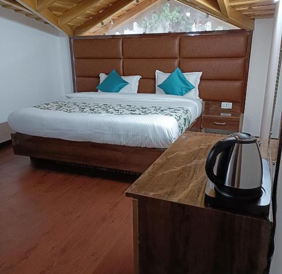 اتاق استاندارد با تخت بزرگ, Super Collection O Mall Road Nainital