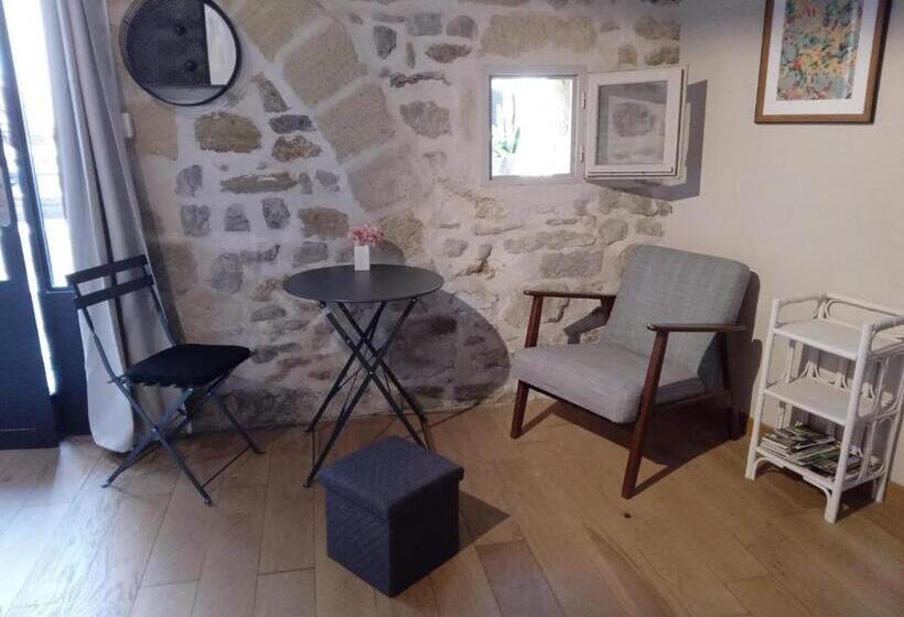 اتاق استاندارد, Le Clos De L Olivelle