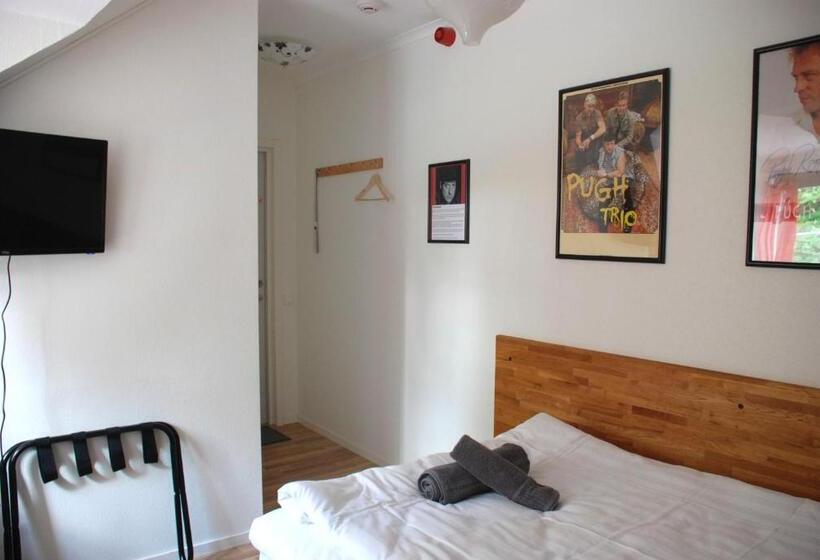 اتاق استاندارد یک نفره, Slite Badhotell