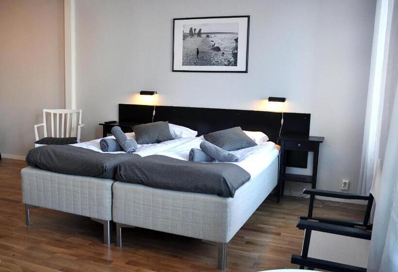 سوییت, Slite Badhotell