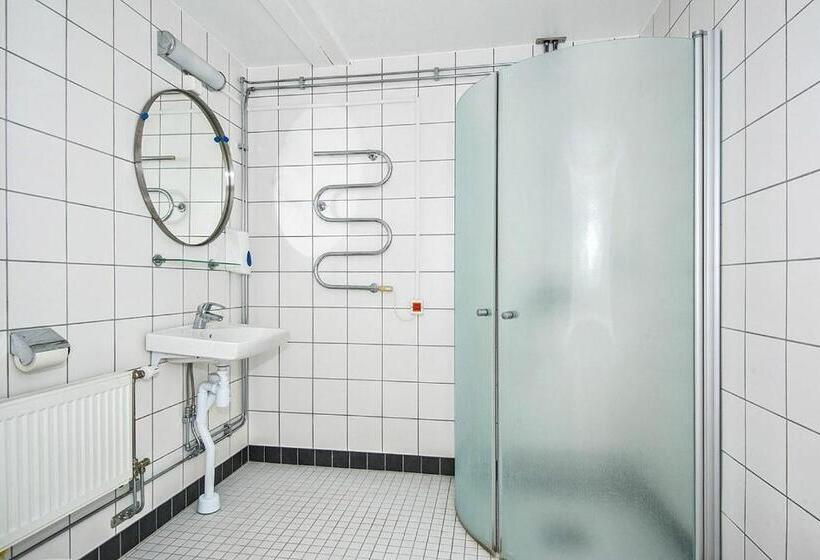 سوییت, Slite Badhotell