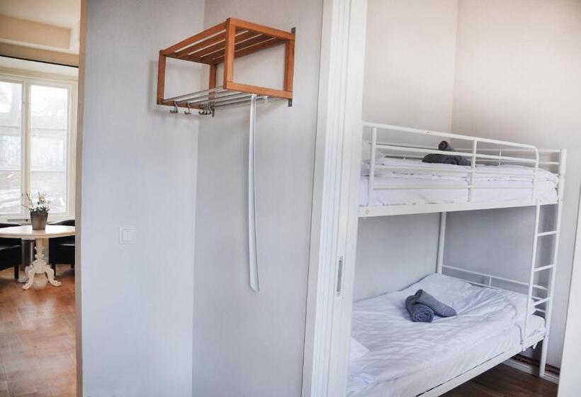 سوئیت 2 خوابه, Slite Badhotell