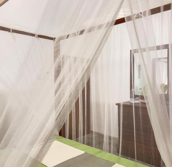 اتاق استاندارد با چشم‌انداز باغ, Galle Fancy Guesthouse, 5 Ac Bedrooms Villa