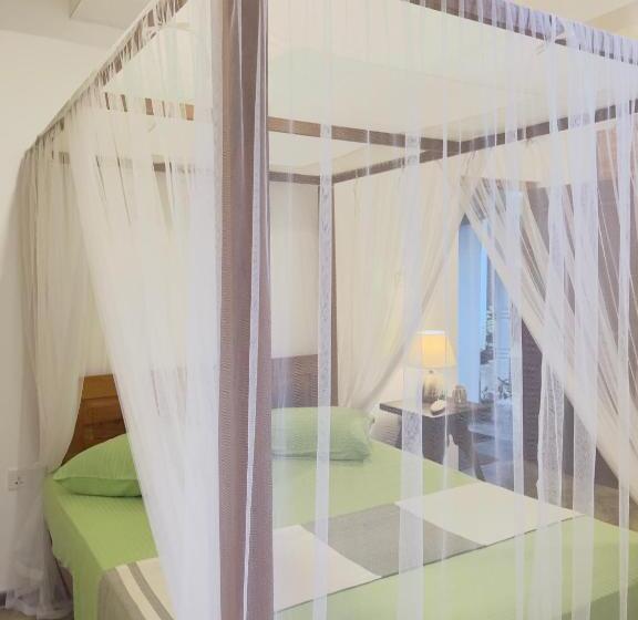 اتاق عادی, Galle Fancy Guesthouse, 5 Ac Bedrooms Villa