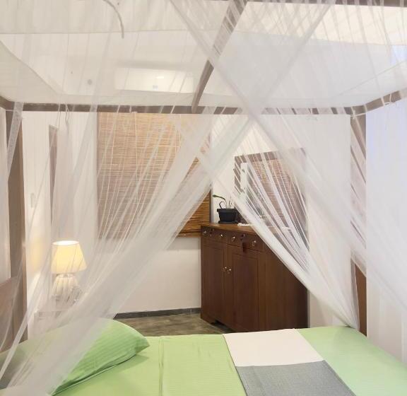 اتاق عادی, Galle Fancy Guesthouse, 5 Ac Bedrooms Villa