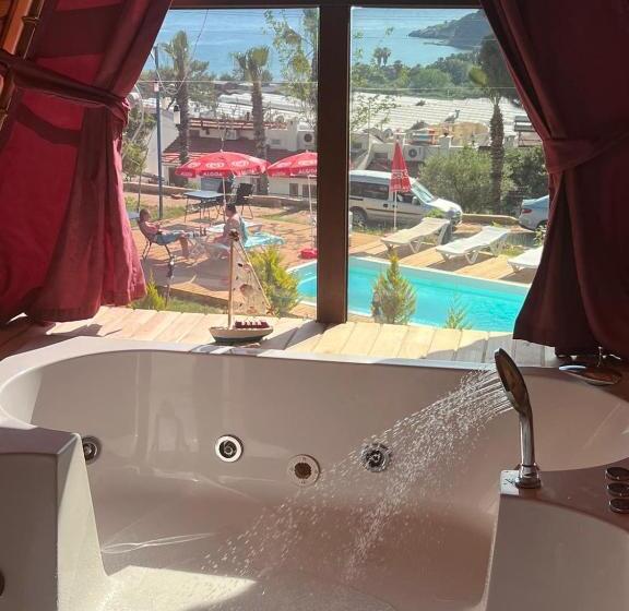 اتاق استاندارد چهار تخته, Karaöz Lighthouse Bungalow