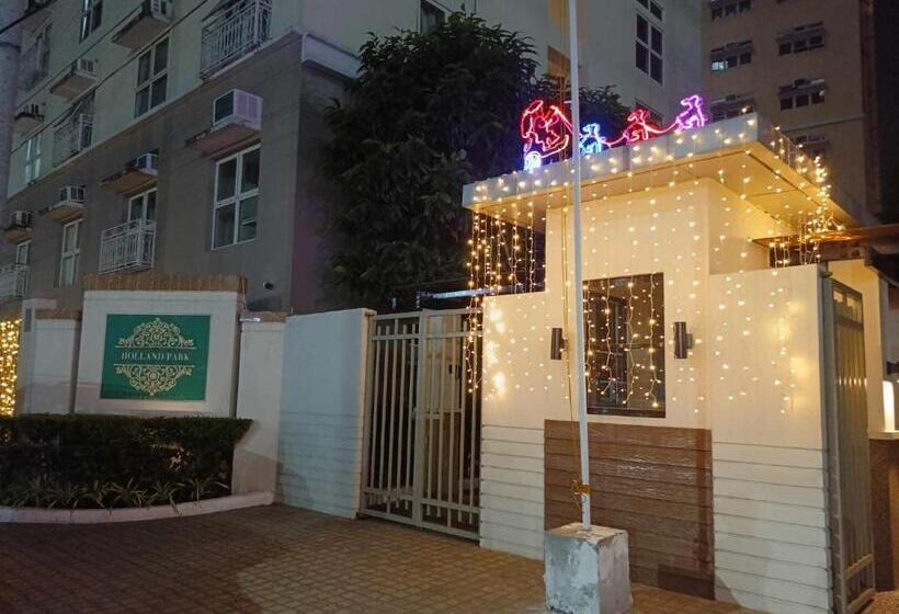 آپارتمان 1 خوابه با چشم‌انداز استخر, Holland Park Condominium By Jona Carla Cariño