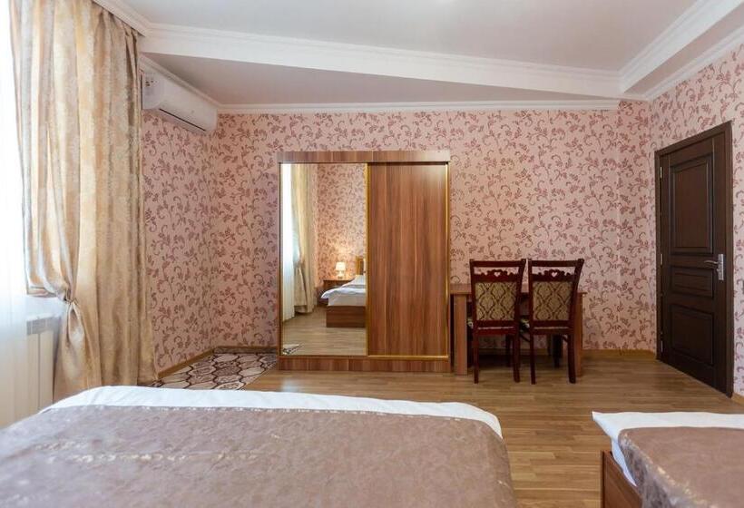 اتاق استاندارد, Arivainn Center
