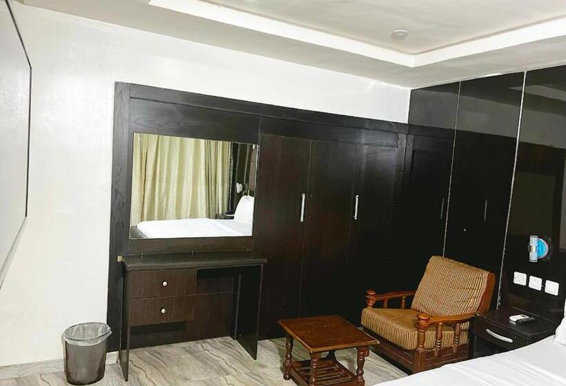 اتاق استاندارد, Grey Residence