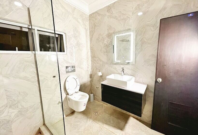 اتاق لوکس, Grey Residence