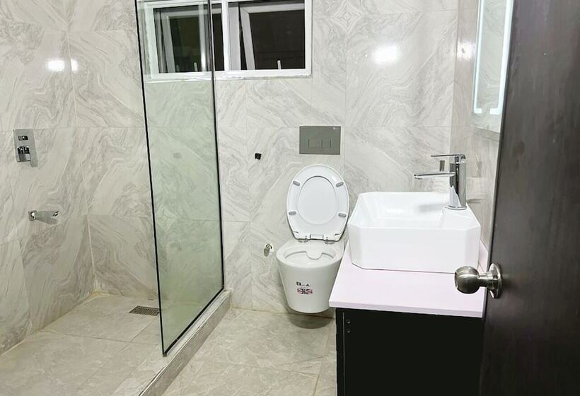 اتاق لوکس, Grey Residence