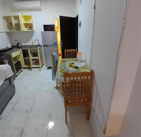 استودیوی استاندارد با چشم‌انداز دریا, Turtles Beach Resort Hourghada Studio View Sea View Pool Private Beach Pools Balcony Security Cafe A