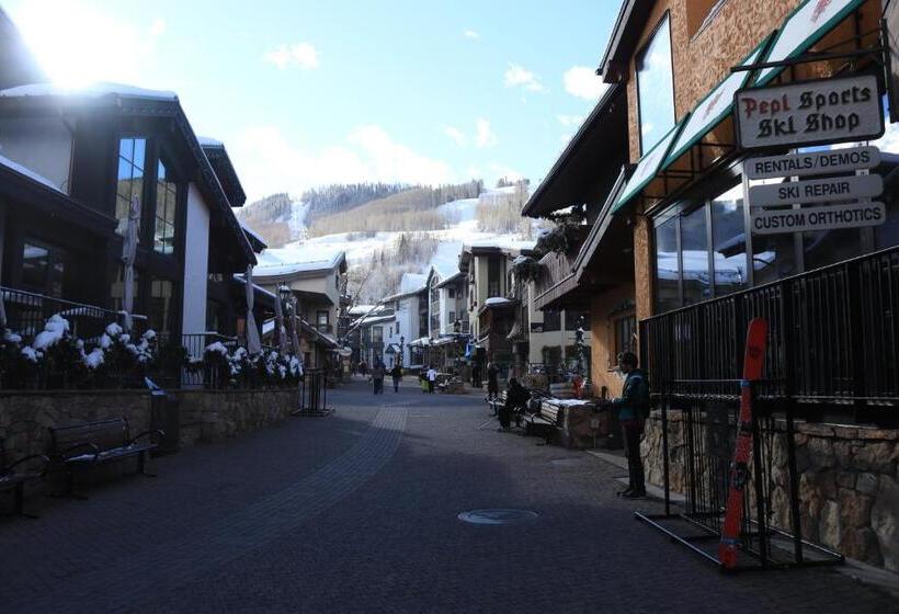 اتاق استاندارد با چشم‌انداز کوهستان, Austria Haus Club