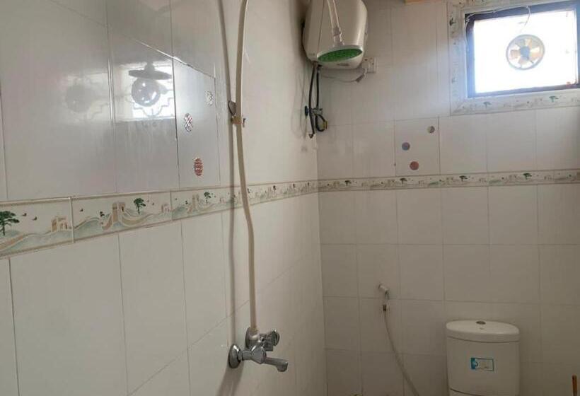 اتاق استاندارد یک نفره, Jux Apartment