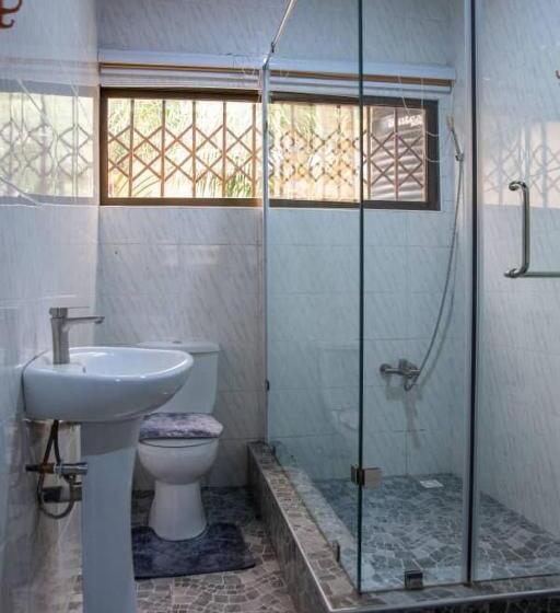 اتاق استاندارد, Ampric Guest House And Lounge