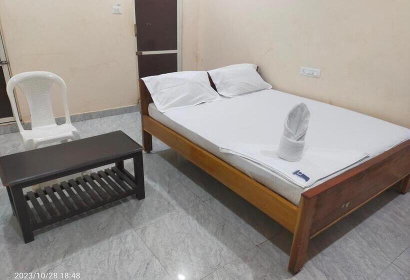 اتاق اکونومی, Grand Karthikeya