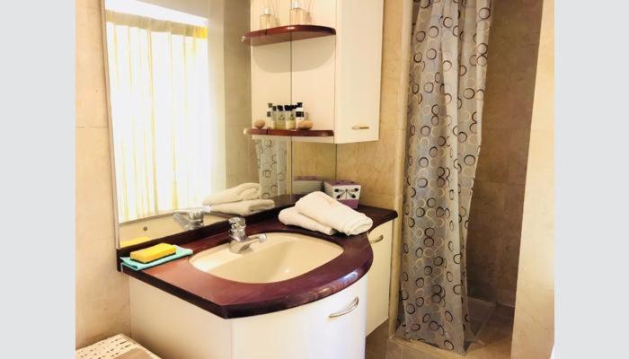اتاق استاندارد یک تخته با سرویس بهداشتی مشترک, Olympic Games 2024 Charming B&b