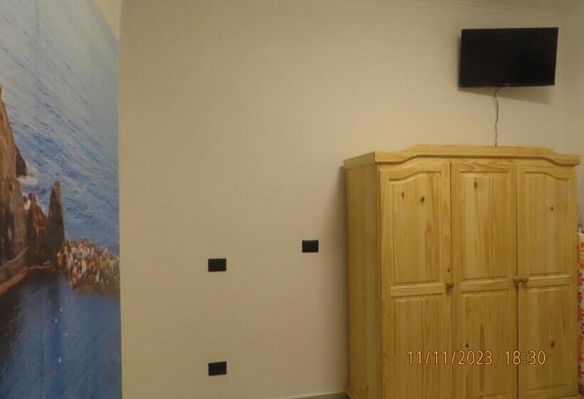 اتاق استاندارد, Amici Holiday Stazione