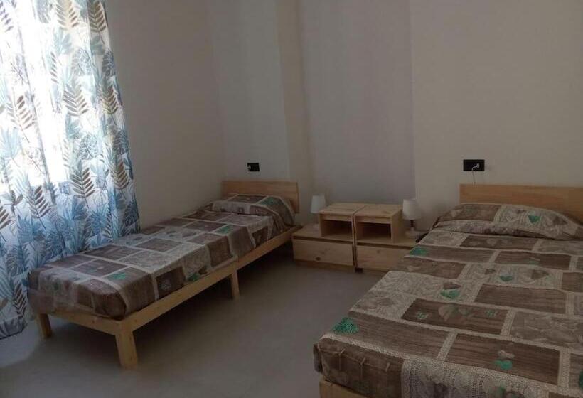 اتاق استاندارد, Amici Holiday Stazione