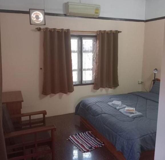 اتاق استاندارد, Bolaven Trail Guesthouse