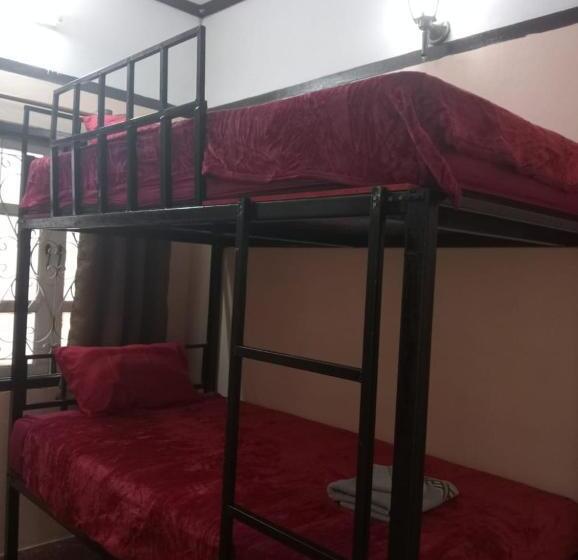 اتاق استاندارد, Bolaven Trail Guesthouse