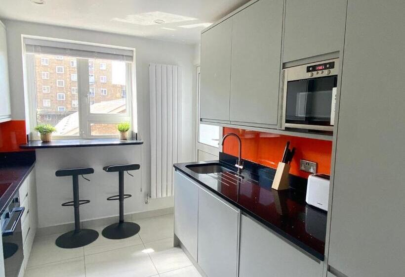 اتاق استاندارد با سرویس بهداشتی مشترک, Rydal Water Rooms By Dc London Rooms