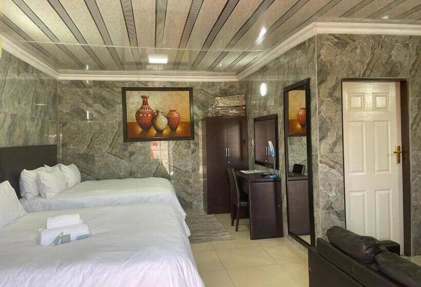 اتاق استاندارد, Tony S Guest House 1