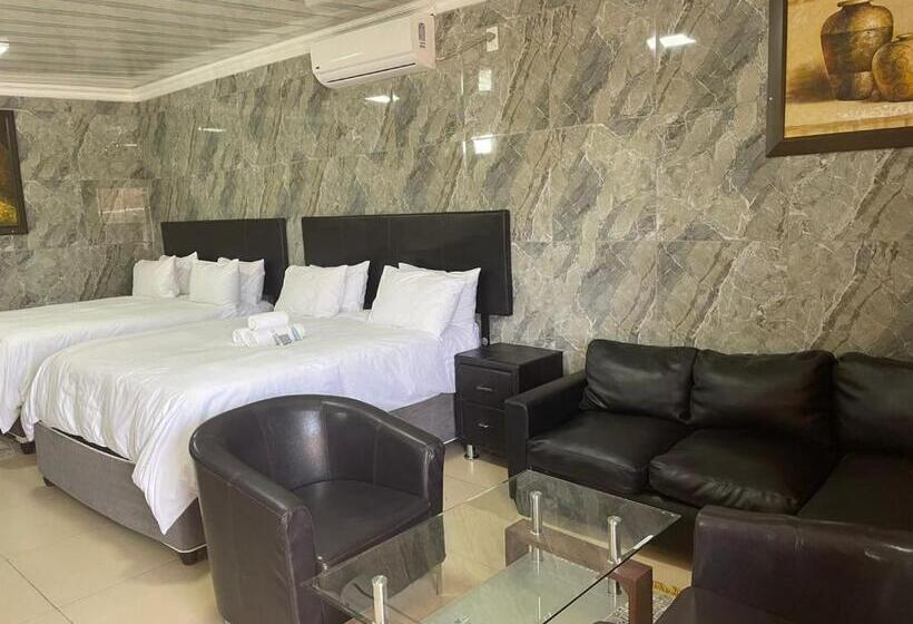 اتاق استاندارد, Tony S Guest House 1