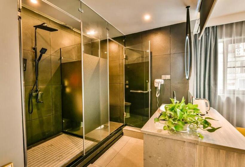 اتاق سوپریور, Yangshuo Emoji Youth Hostel