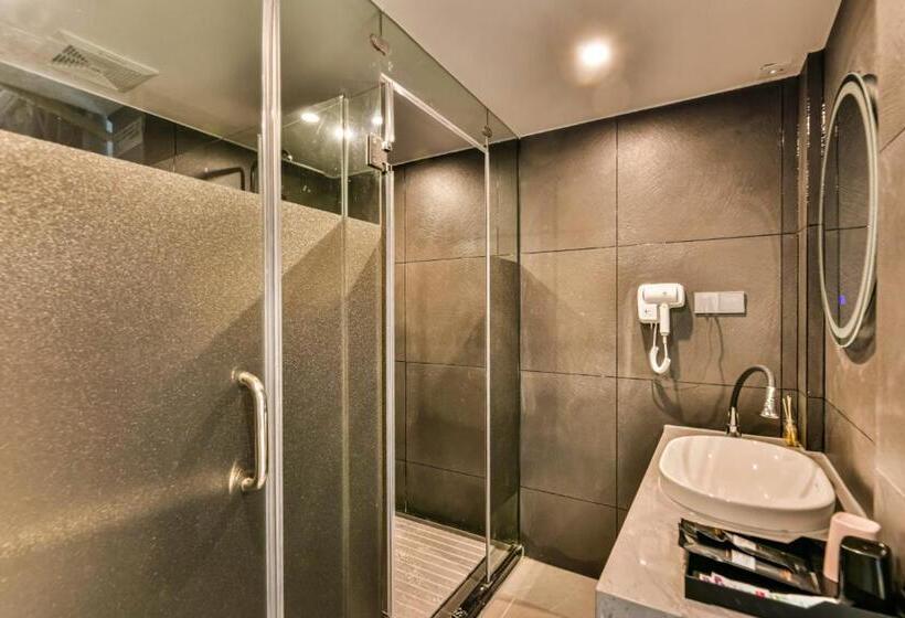 اتاق سوپریور, Yangshuo Emoji Youth Hostel