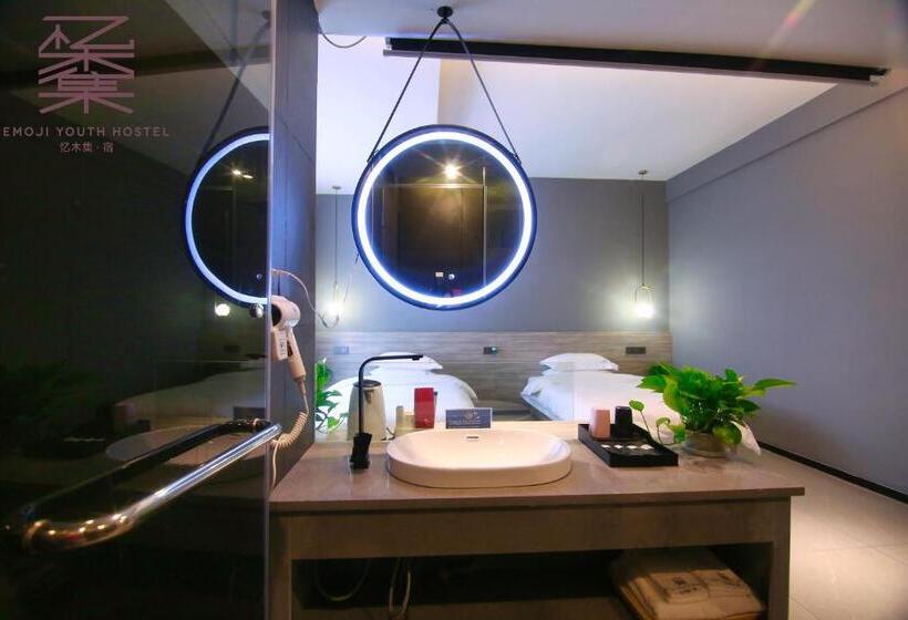 اتاق سوپریور, Yangshuo Emoji Youth Hostel