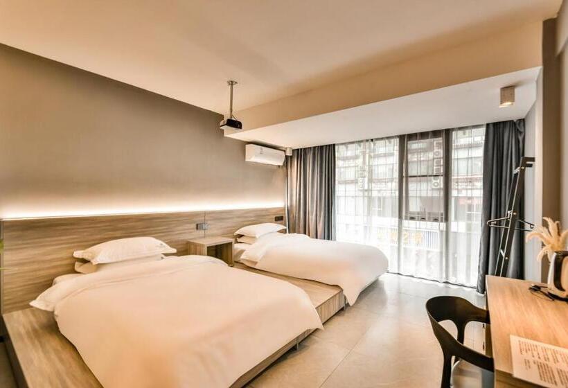 اتاق سوپریور, Yangshuo Emoji Youth Hostel