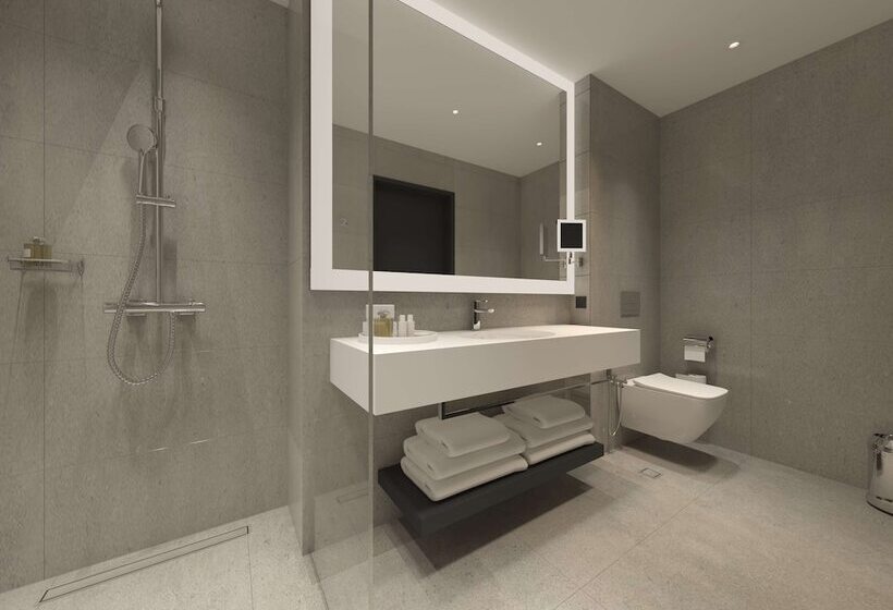 سوییت جونیور, Radisson Blu Hotel, Amman Galleria Mall