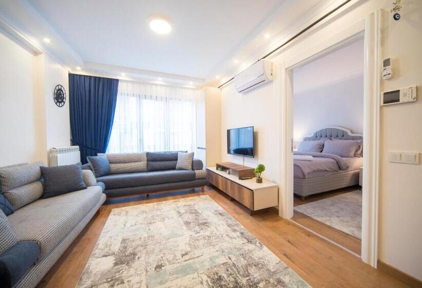 سوییت لوکس, Saygın Apartments