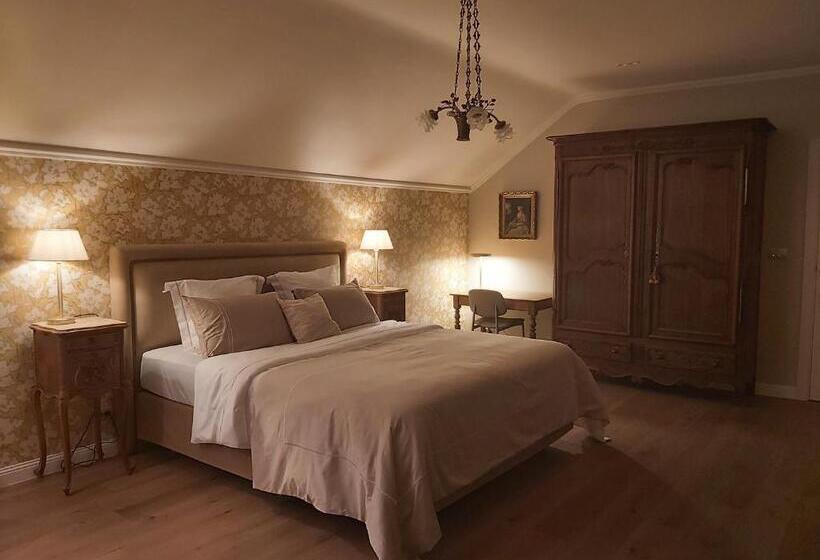 اتاق لوکس با تخت بزرگ, B&b Asmara