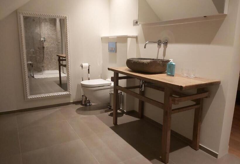 اتاق لوکس, B&b Asmara