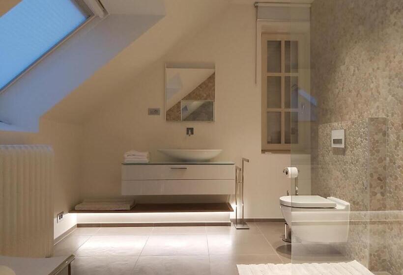 اتاق لوکس, B&b Asmara