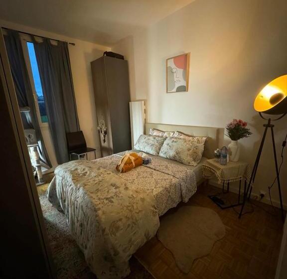 اتاق استاندارد با چشم‌انداز باغ, Near The Palace Of Versailles Breakfast+parking