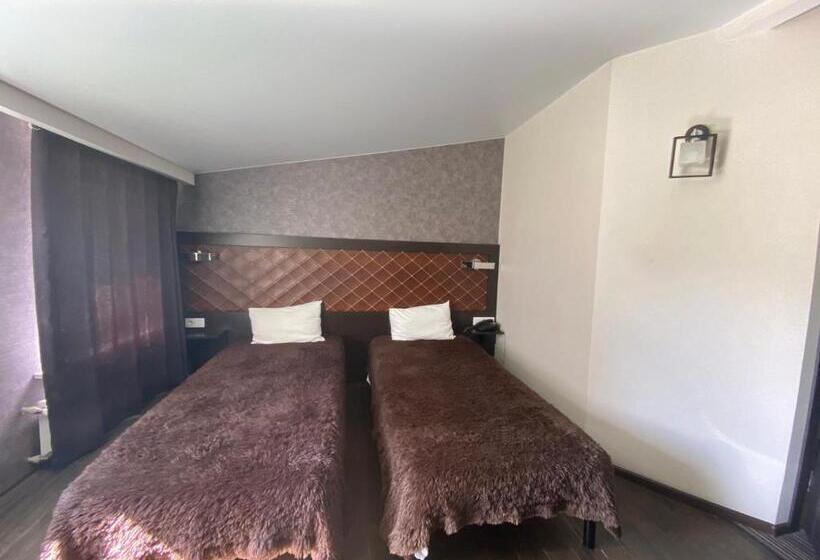 اتاق استاندارد, Afina Apart