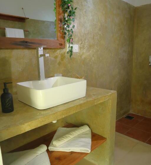 اتاق استاندارد با چشم‌انداز باغ, Holiday Time Bungalows Zanzibar