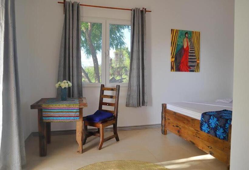 اتاق استاندارد با چشم‌انداز باغ, Holiday Time Bungalows Zanzibar