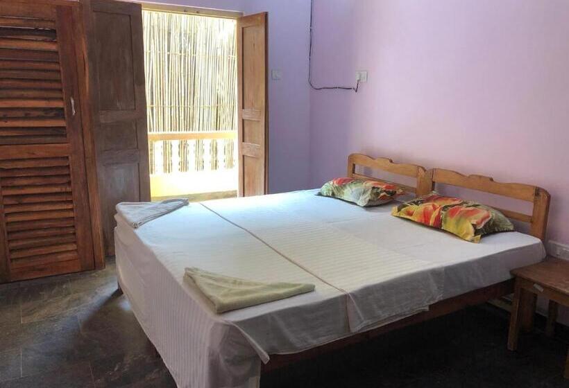 标准间带阳台, Thomas Beach Guesthouse