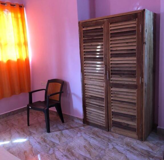 经济房, Thomas Beach Guesthouse