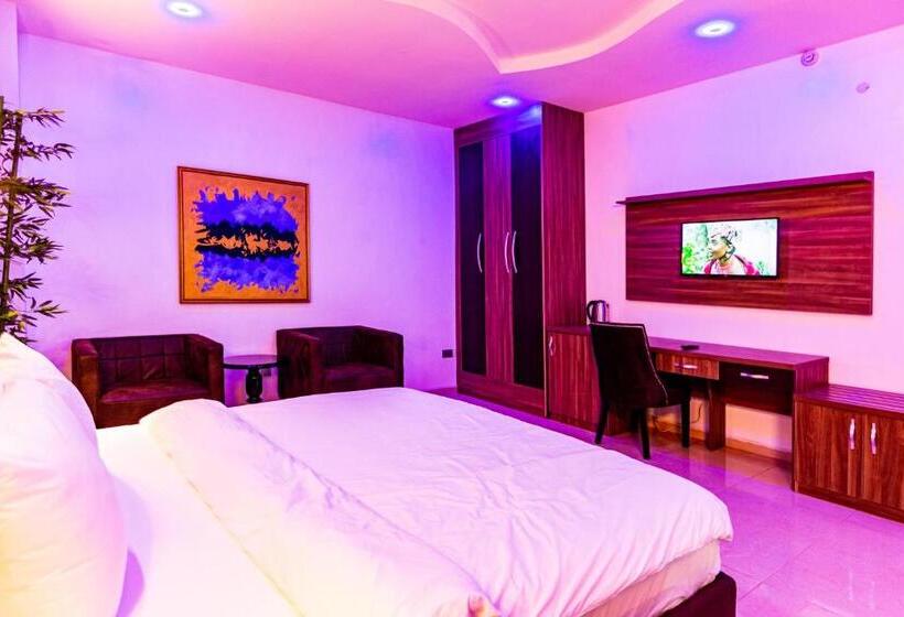 اتاق لوکس, Jj Mas Hotel And Suites