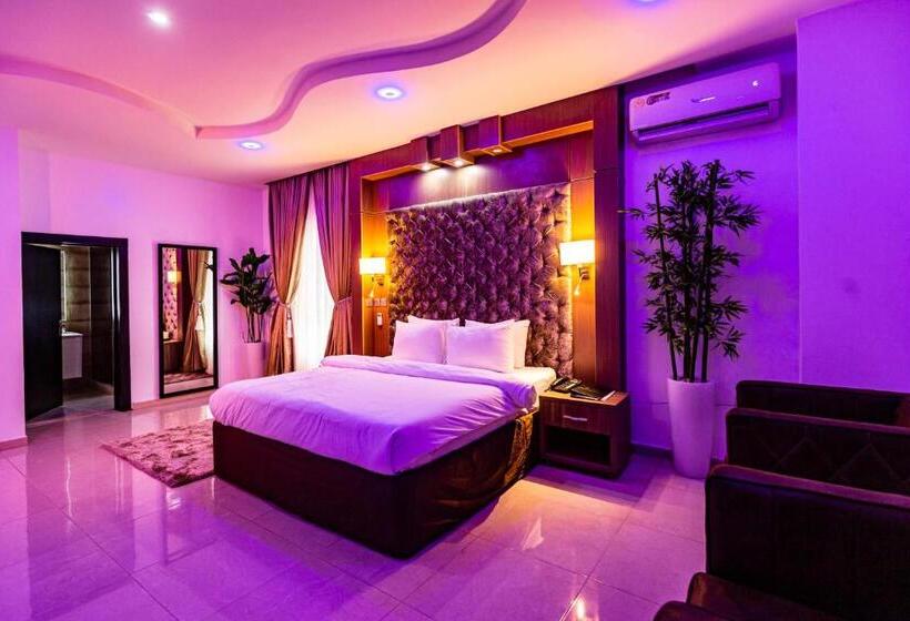 اتاق لوکس, Jj Mas Hotel And Suites