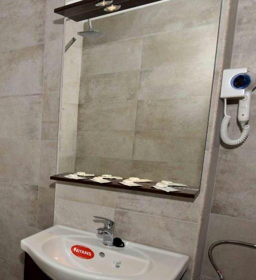 اتاق استاندارد با بالکن, Camere De Inchiriat Valea Prahovei