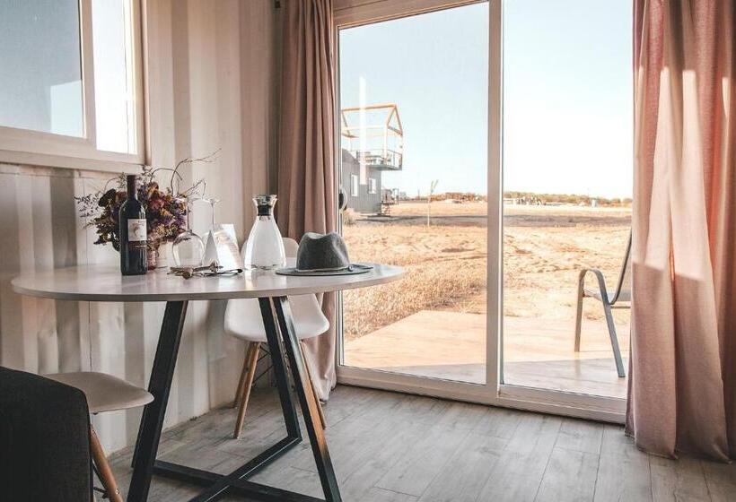 اتاق استاندارد, Takatika Guesthouse 1