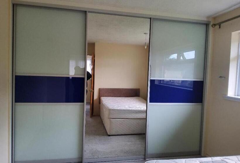 اتاق استاندارد با سرویس بهداشتی مشترک, Haven Home