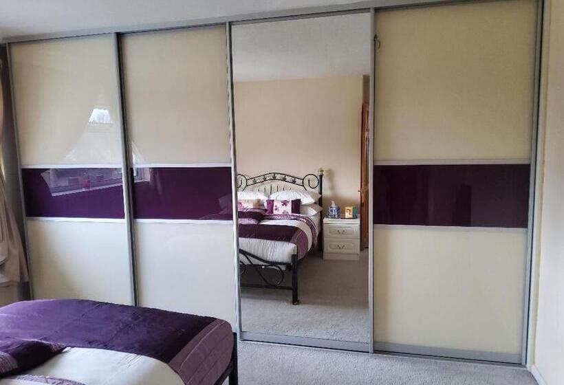 اتاق استاندارد با سرویس بهداشتی مشترک, Haven Home